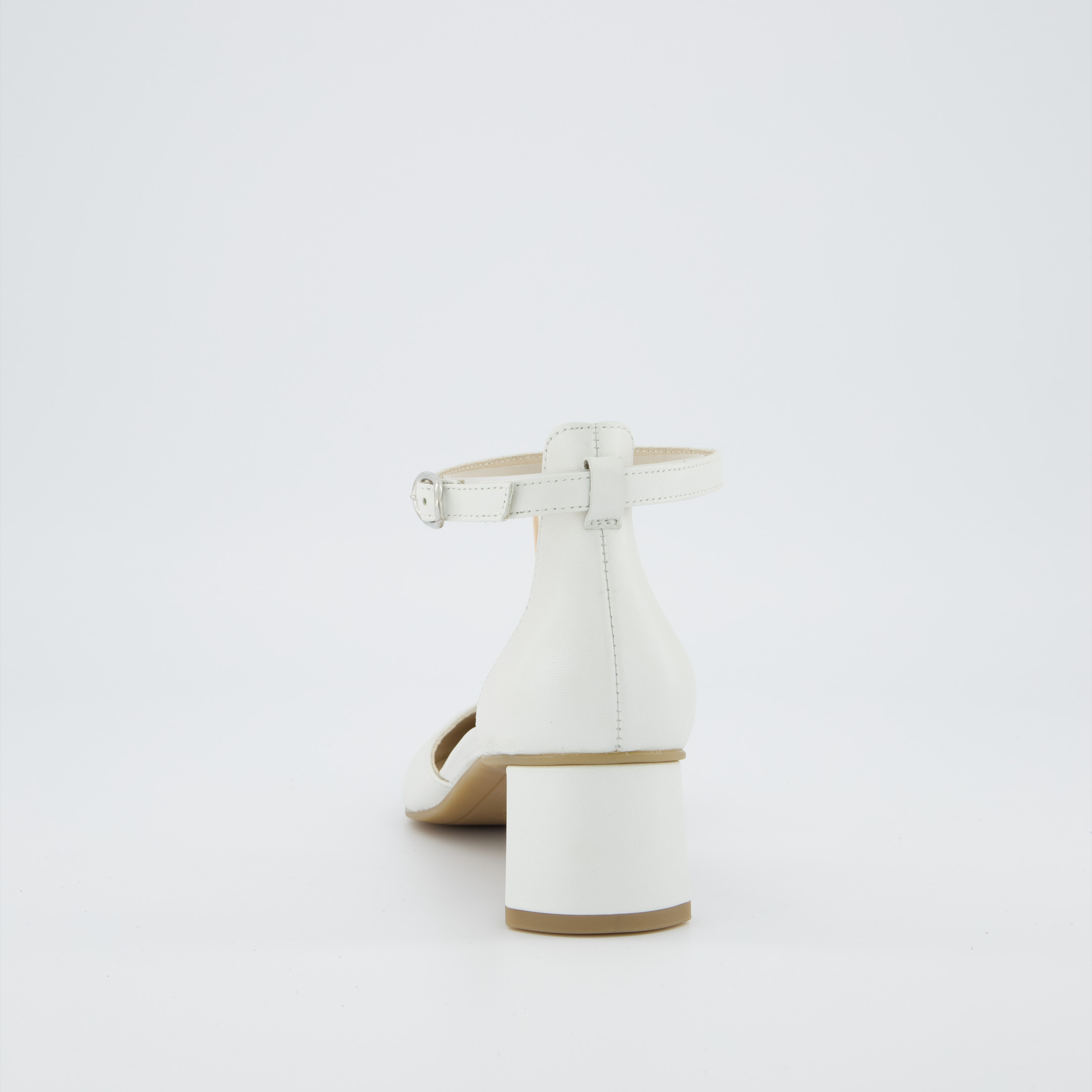 Pumps with an ankle strap, in off-white - Paul Green
